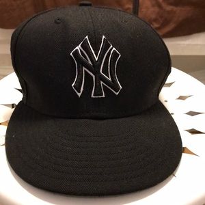 Authentic New York Yankees baseball cap!